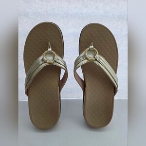 Vionic Tide Aloe Women's Orthotic Sandals In Metallic Gold Leather Size 10 EUC
